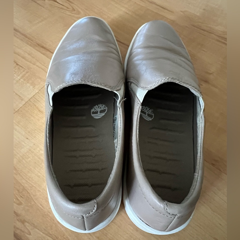Timberland Slip-ons - Picture 6 of 9